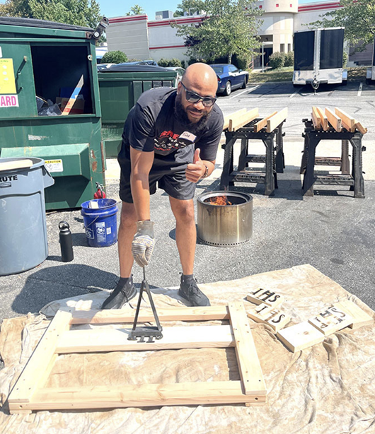 You are currently viewing Sheehy Toyota of Laurel and Local Rotary Club Build Beds for Kids in Need