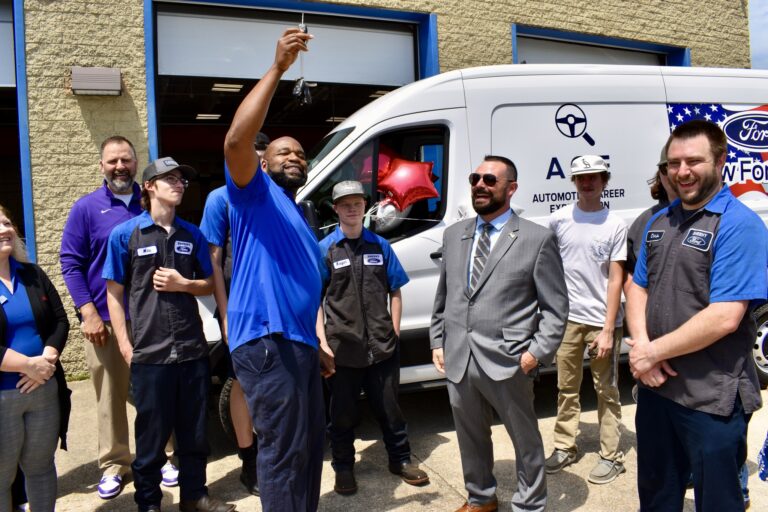 Read more about the article Sheehy Ford of Ashland Supports Career Readiness with Vehicle Donation to Caroline High School