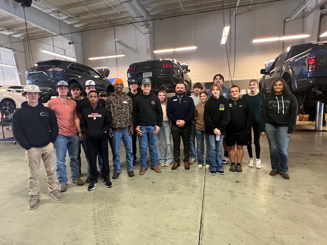 Read more about the article Sheehy Ford of Ashland Hosts Caroline County High School Automotive Students